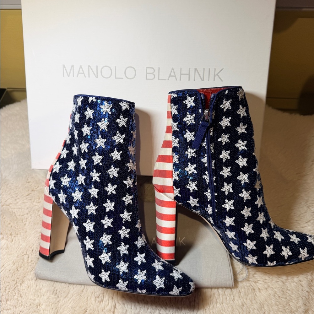 New Authentic Manolo Blahnik Starry Heeled Boots - Picture 11 of 15